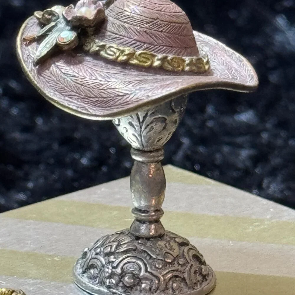 Sweet Romance Miniature Metal Hat Trinket Holder With Floral Vintage Style - Picture 4 of 6